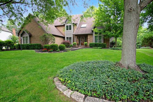5650 Loch Broom Cir, Dublin, OH, 43017-9487 | Card Image