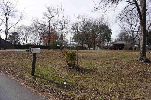 308 Clark Ave, Bald Knob, AR, 72010-3457 | Card Image