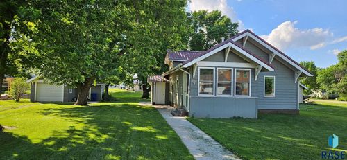 212 N 1st St Street, Arlington, SD, 57212 | Card Image