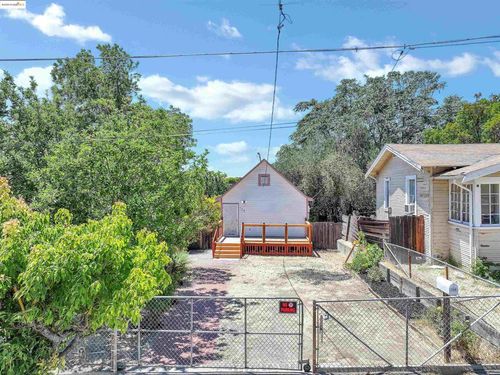 708 H St, Antioch, CA, 94509-1639 | Card Image