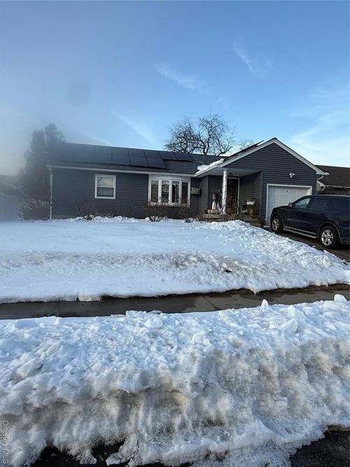1829 Midland Dr, East Meadow, NY, 11554-5021 | Card Image