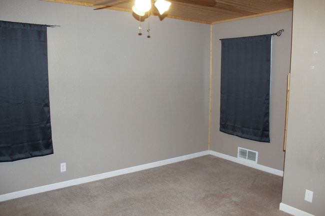 1136 Elm St, House other with 3 bedrooms, 2 bathrooms and null parking in CHILLICOTHE MO | Image 8