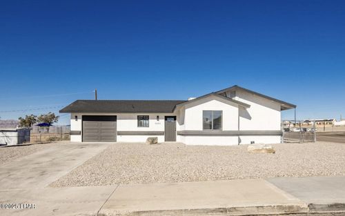 2205 Charing Cross Dr, Lake Havasu City, AZ, 86404-1910 | Card Image