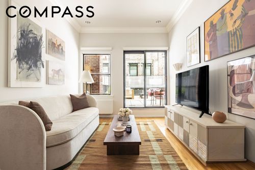 2d-35 E 10th St, New York, NY, 10003-6158 | Card Image