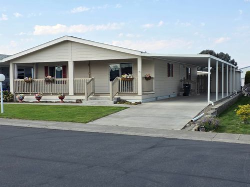 unit-93-312 S Columbia Center Blvd, Kennewick, WA, 99336-9555 | Card Image