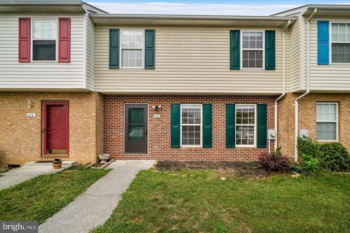 612 Emily Ln, WINCHESTER, VA, 22602-7617 | Card Image