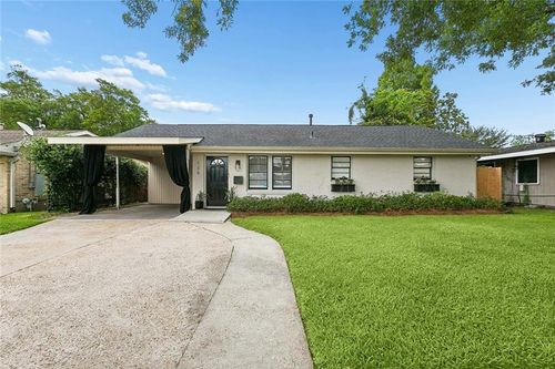 139 W Henfer Ave, River Ridge, LA, 70123-2470 | Card Image
