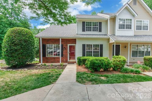 5840 Prescott Ct, Charlotte, NC, 28269-1333 | Card Image