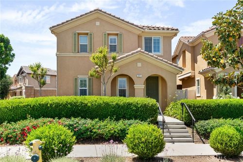7271 Enclave Dr, Eastvale, CA, 92880-1073 | Card Image