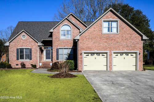 808 Llewellyn Dr, Trent Woods, NC, 28562-8331 | Card Image