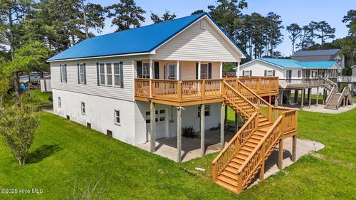 132 Riverview Ln, Belhaven, NC, 27810-9230 | Card Image