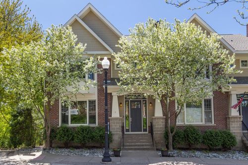 460 3rd St, Excelsior, MN, 55331-1926 | Card Image