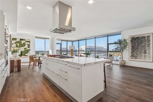 1507-9 Macarthur Pl, Santa Ana, CA, 92707-6749 | Card Image