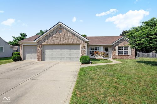 1130 Springwater Dr, Greenwood, IN, 46143-7796 | Card Image