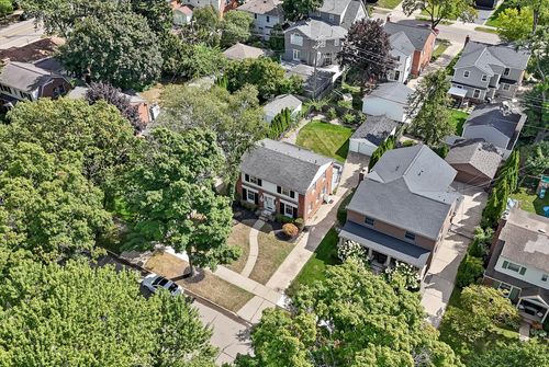 1205 S Bates St, Birmingham, MI, 48009-1986 | Card Image