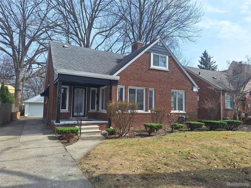 607 S Connecticut Ave, Royal Oak, MI, 48067-2978 | Card Image