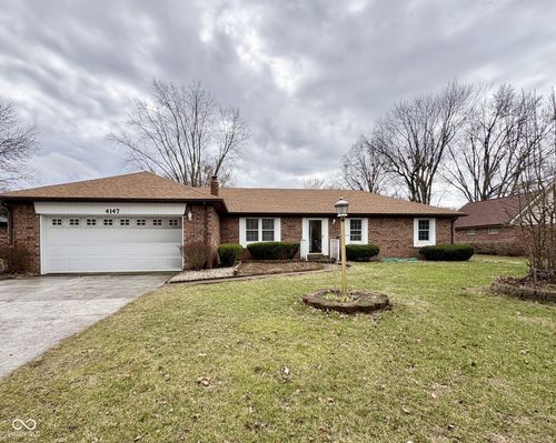 4147 Fairview Rd, Greenwood, IN, 46142-7762 | Card Image
