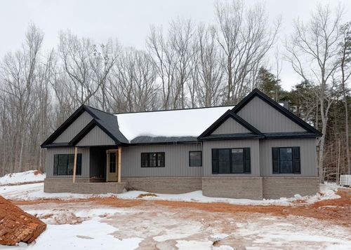 2 Acorn Dr, Appomattox, VA, 24522 | Card Image