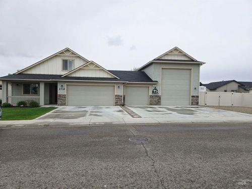 2716 Dogwood Ave, Fruitland, ID, 83619-5067 | Card Image