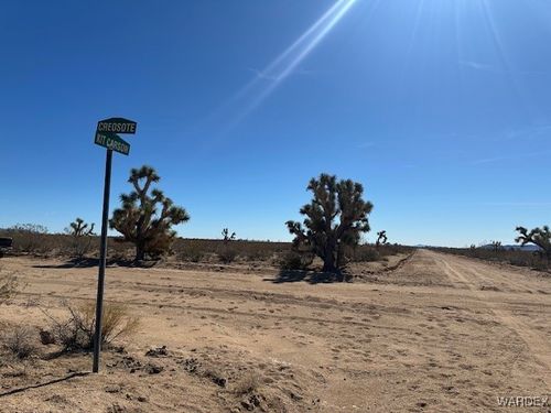 000 Kit Carson, Yucca, AZ, 86438 | Card Image