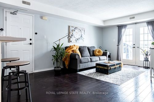 322-2010 Cleaver Ave, Burlington, ON, L7M4C1 | Card Image