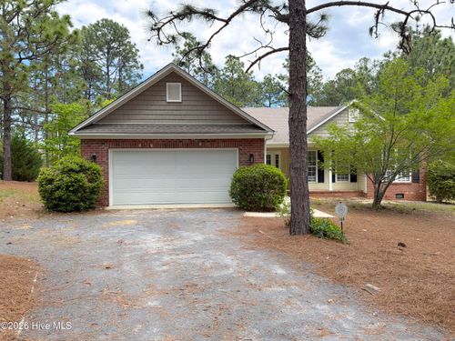 148 Deerwood Ln, Pinehurst, NC, 28374-6809 | Card Image