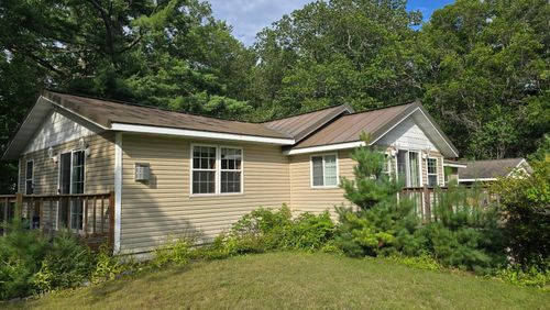 3880 Evergreen Rd, Eagle River, WI, 54521-9121 | Card Image