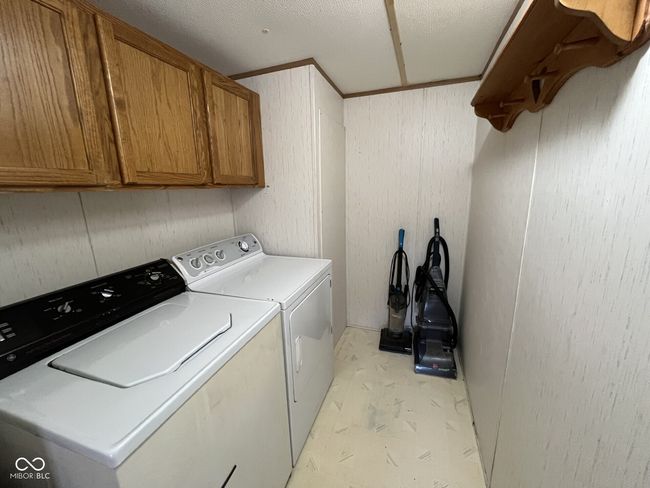 8661 W County Road 275 S, House other with 2 bedrooms, 1 bathrooms and null parking in Medora IN | Image 25