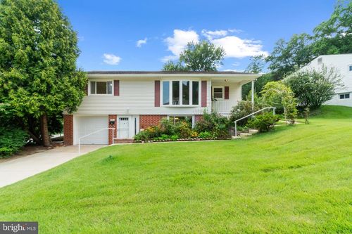 1 Coronet Dr, LINTHICUM HEIGHTS, MD, 21090-1703 | Card Image