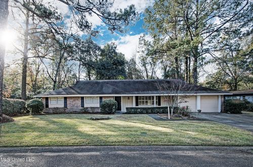 1951 Aztec Dr, Jackson, MS, 39211-6506 | Card Image