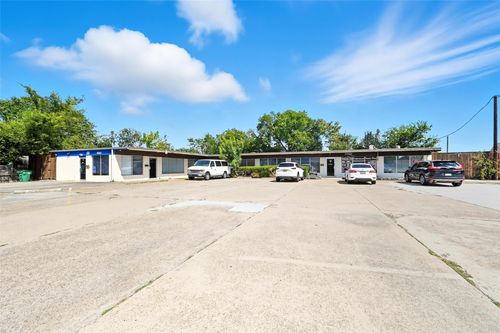 4110 Haltom Rd, Haltom City, TX, 76117-1200 | Card Image