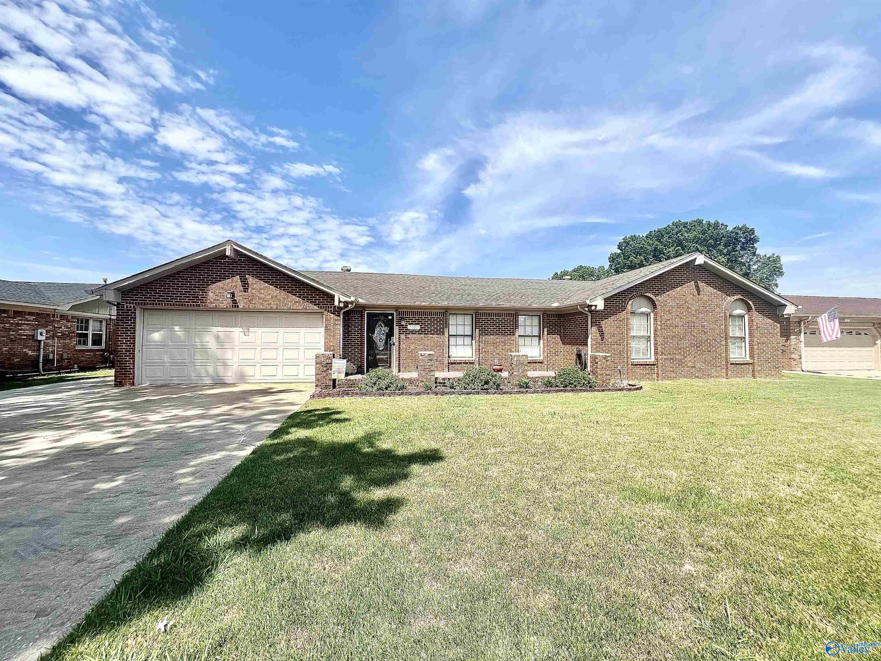 Dresden Dr, Decatur, AL 35603 #1