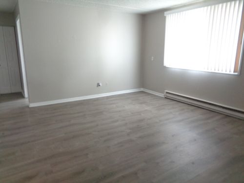 apt-9-6305 Joliet Rd, Countryside, IL, 60525-3910 | Card Image
