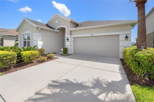 17668 Bright Wheat Dr, Lithia, FL, 33547-4908 | Card Image