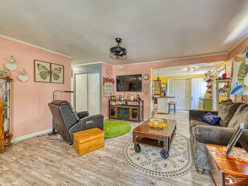 936 Jefferson Ct, Monroe, MI, 48161-1807 | Card Image