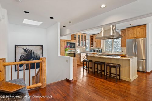 2-825 Cemetery Ln, Aspen, CO, 81611-1011 | Card Image