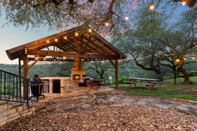 Stunning yard and covered pavilion | Image 26