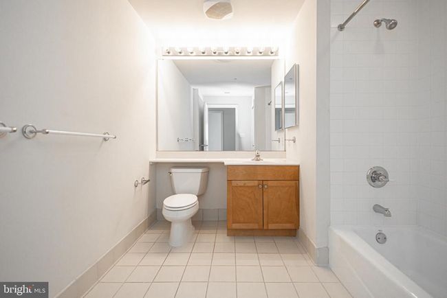 PH7 - 717 S Chris Columbus Blvd, Condo with 2 bedrooms, 2 bathrooms and null parking in PHILADELPHIA PA | Image 20
