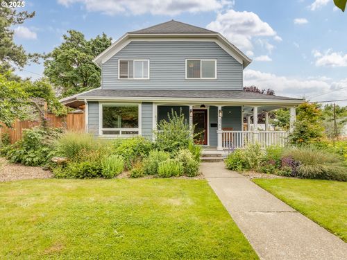 420 S Center St, Newberg, OR, 97132-3553 | Card Image
