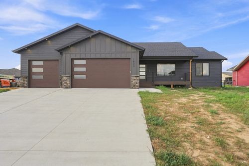 1823 Reserve Street, Spearfish, SD, 57783-0000 | Card Image