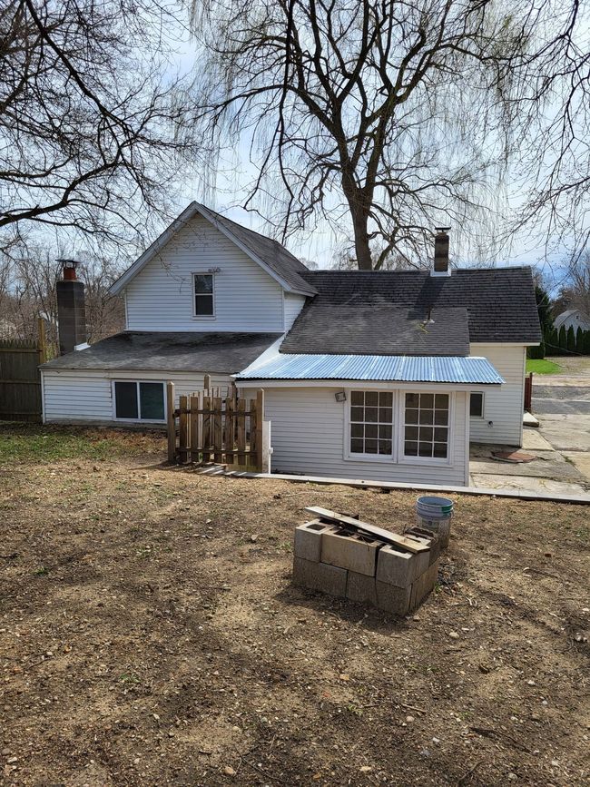167 Bishop, House other with 3 bedrooms, 2 bathrooms and null parking in Highland MI | Image 5