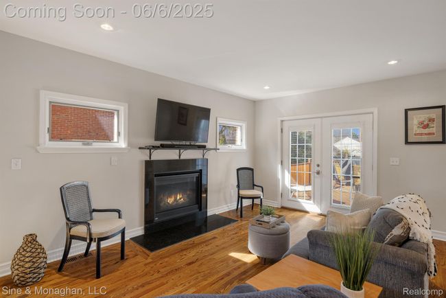797 Washington Rd, House other with 5 bedrooms, 4 bathrooms and null parking in Grosse Pointe MI | Image 7