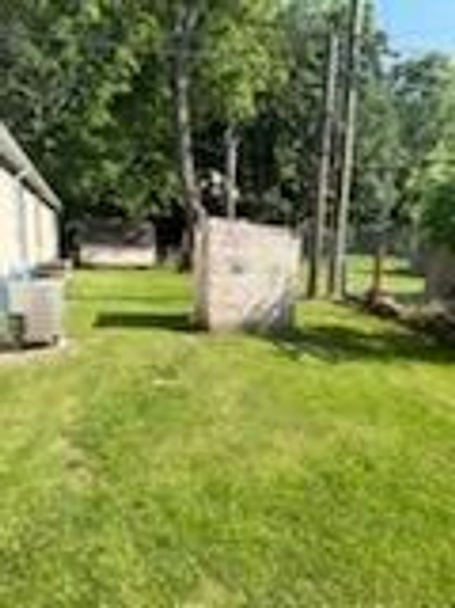 24894 Us Highway 19, House other with 2 bedrooms, 2 bathrooms and null parking in Cedar Bluff VA | Image 23
