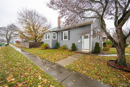 83 Marengo Ave, Hamburg, NY, 14075-4841 | Card Image