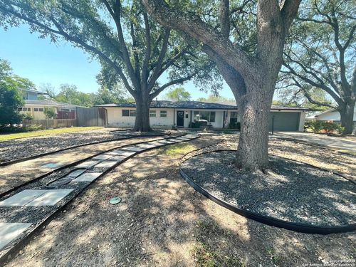 512 Antler Dr, Castle Hills, TX, 78213-3314 | Card Image