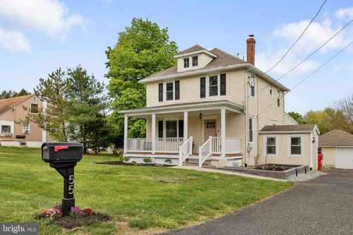 55 E Mount Kirk Ave, NORRISTOWN, PA, 19403-1138 | Card Image