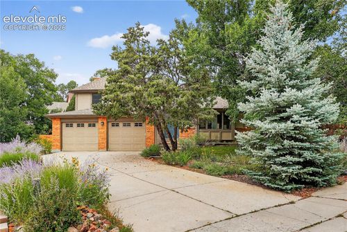 920 Grey Eagle Cir N, Colorado Springs, CO, 80919-1610 | Card Image