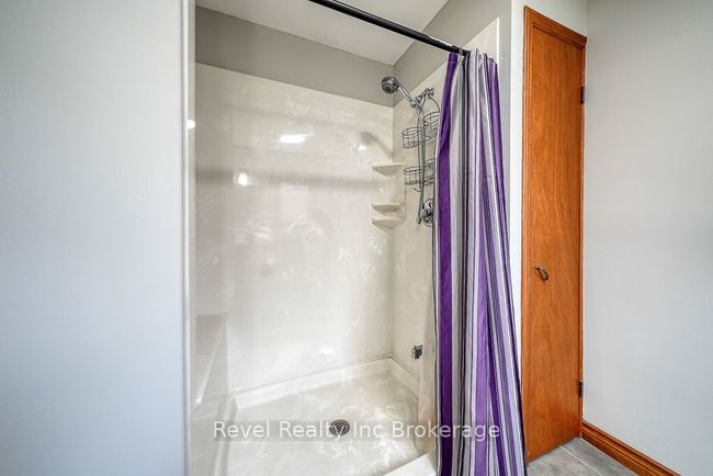 24 Loveys St E, House other with 3 bedrooms, 2 bathrooms and 5 parking in Hickson ON | Image 20