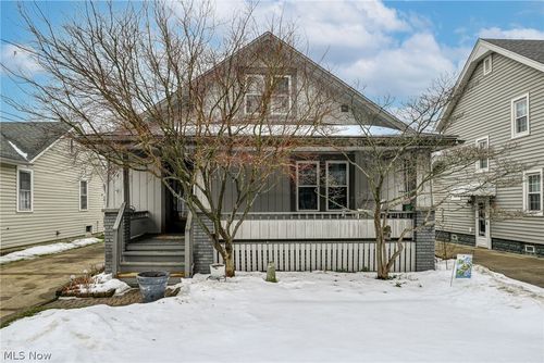 2374 Roth Dr, Cuyahoga Falls, OH, 44221-3026 | Card Image