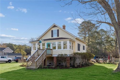 3125 Browns Bay Rd, Hayes, VA, 23072-4217 | Card Image